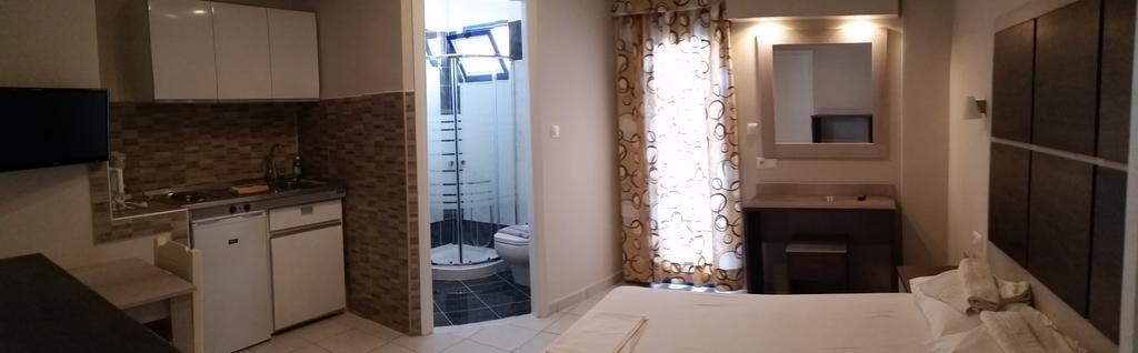 איה גליני Pallada Hotel מראה חיצוני תמונה