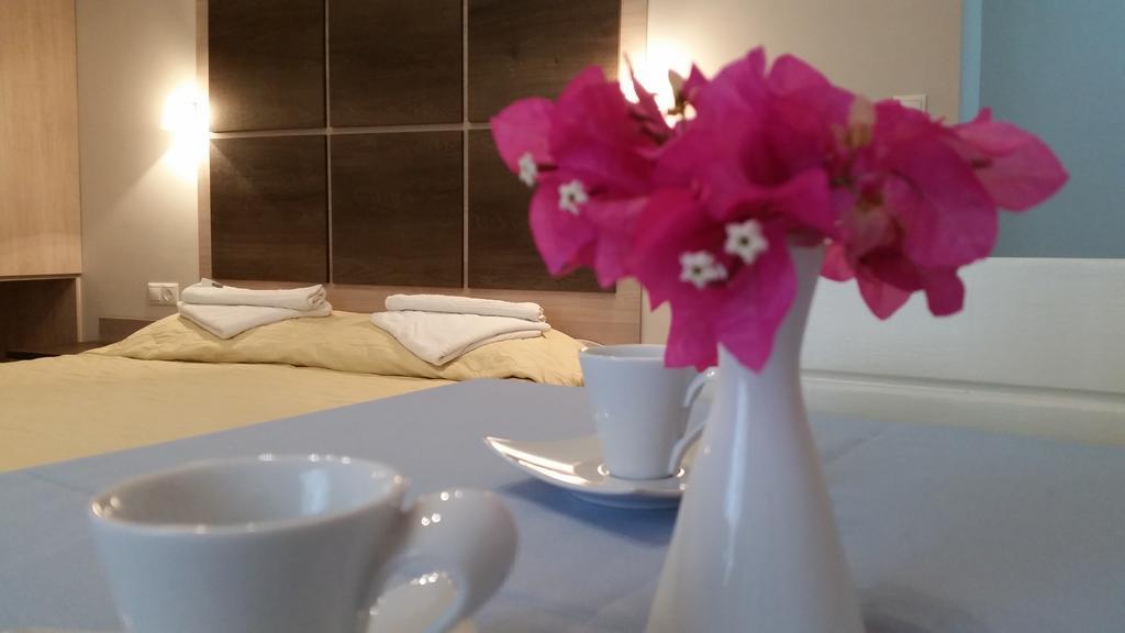 איה גליני Pallada Hotel מראה חיצוני תמונה