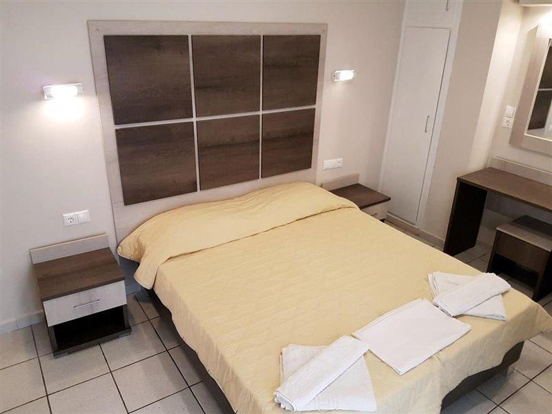 איה גליני Pallada Hotel מראה חיצוני תמונה